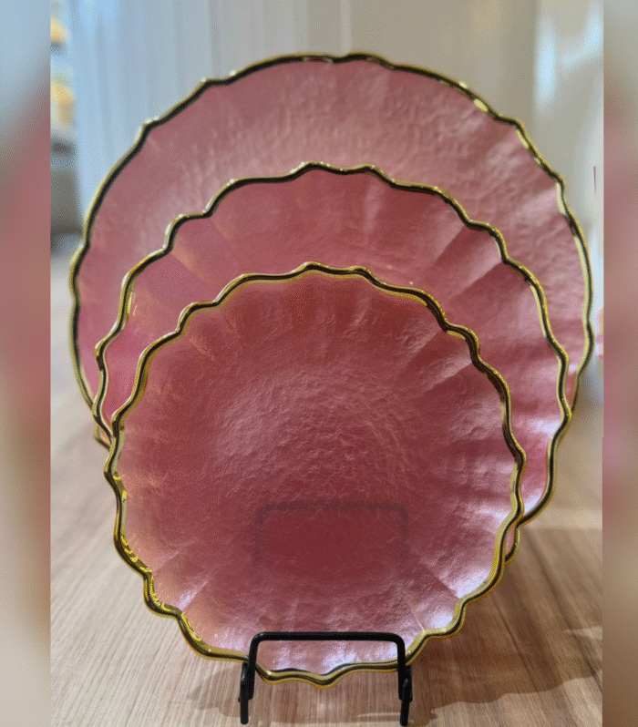 VIP Gold rim Off white plates set
