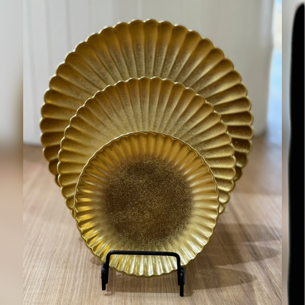 VIP Gold ceramic 3 plates set