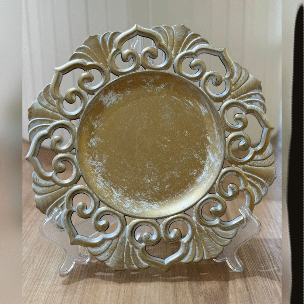 13’’ Retro Gold charger plate