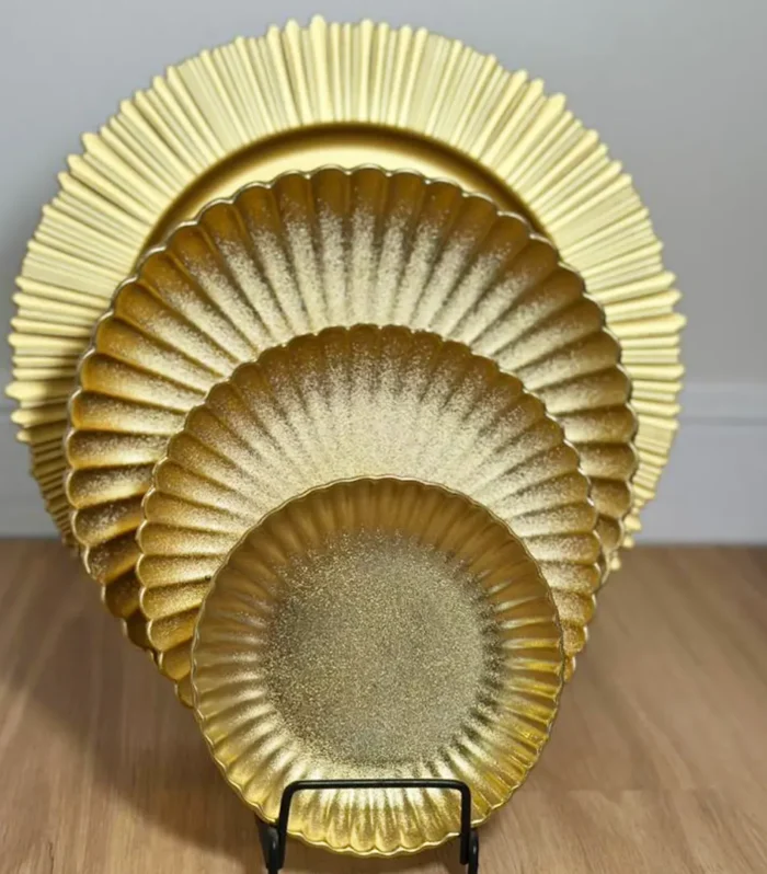 Floral gold charger plate 1 set of 4 plates