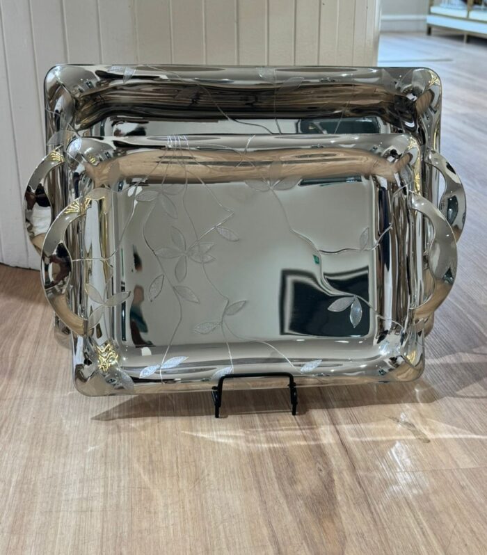 Silver tray with floral patterns - 1 set of 2