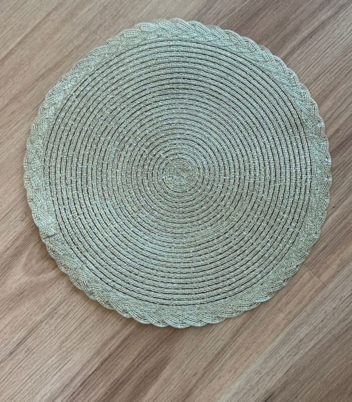 12pcs of gold placement mat